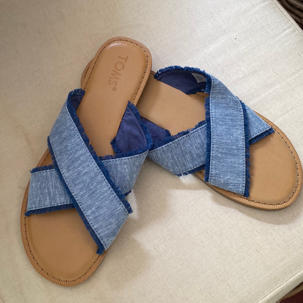 Toms Flat Sandals
